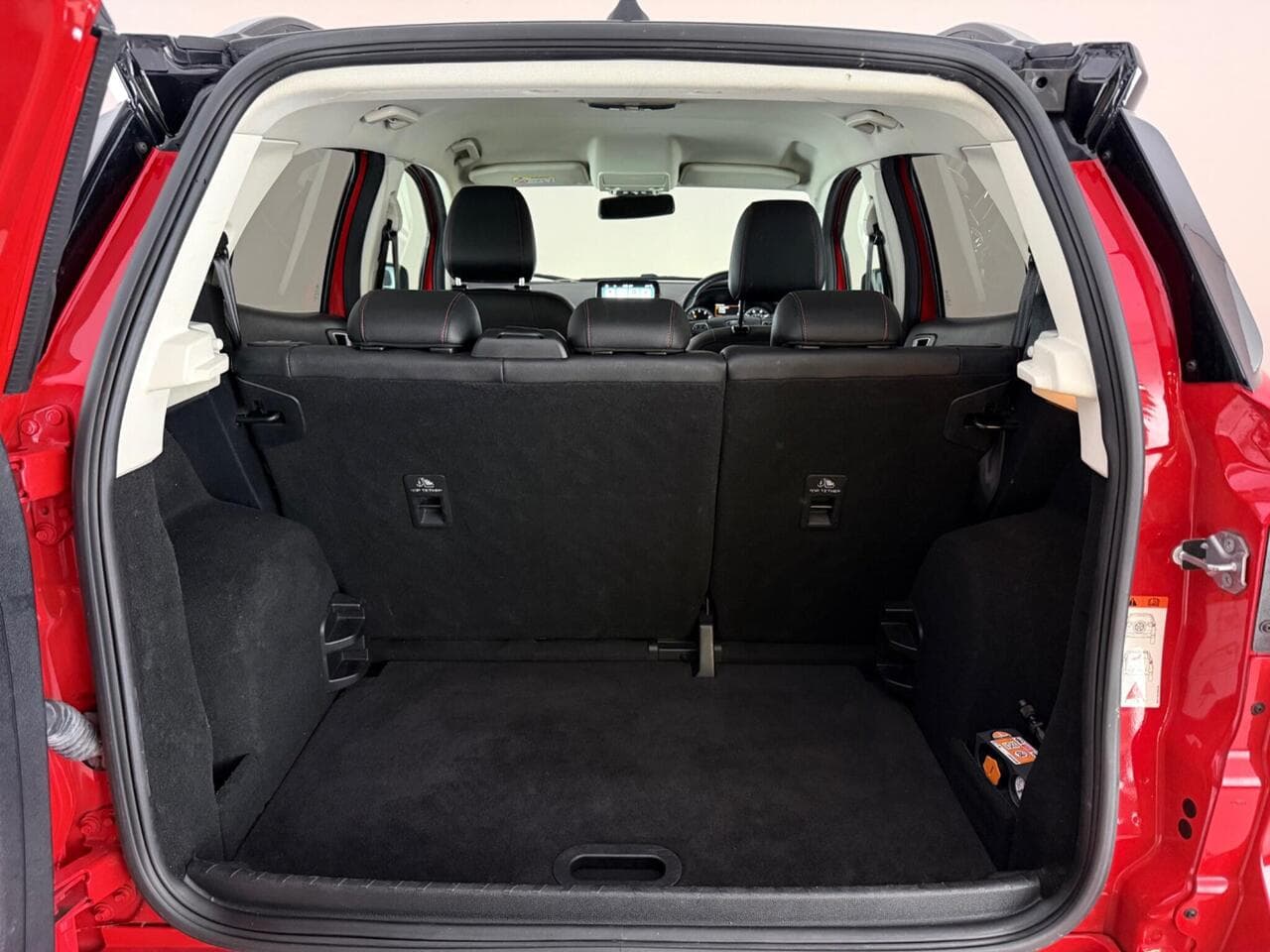 Ford EcoSport thumbnail Boot