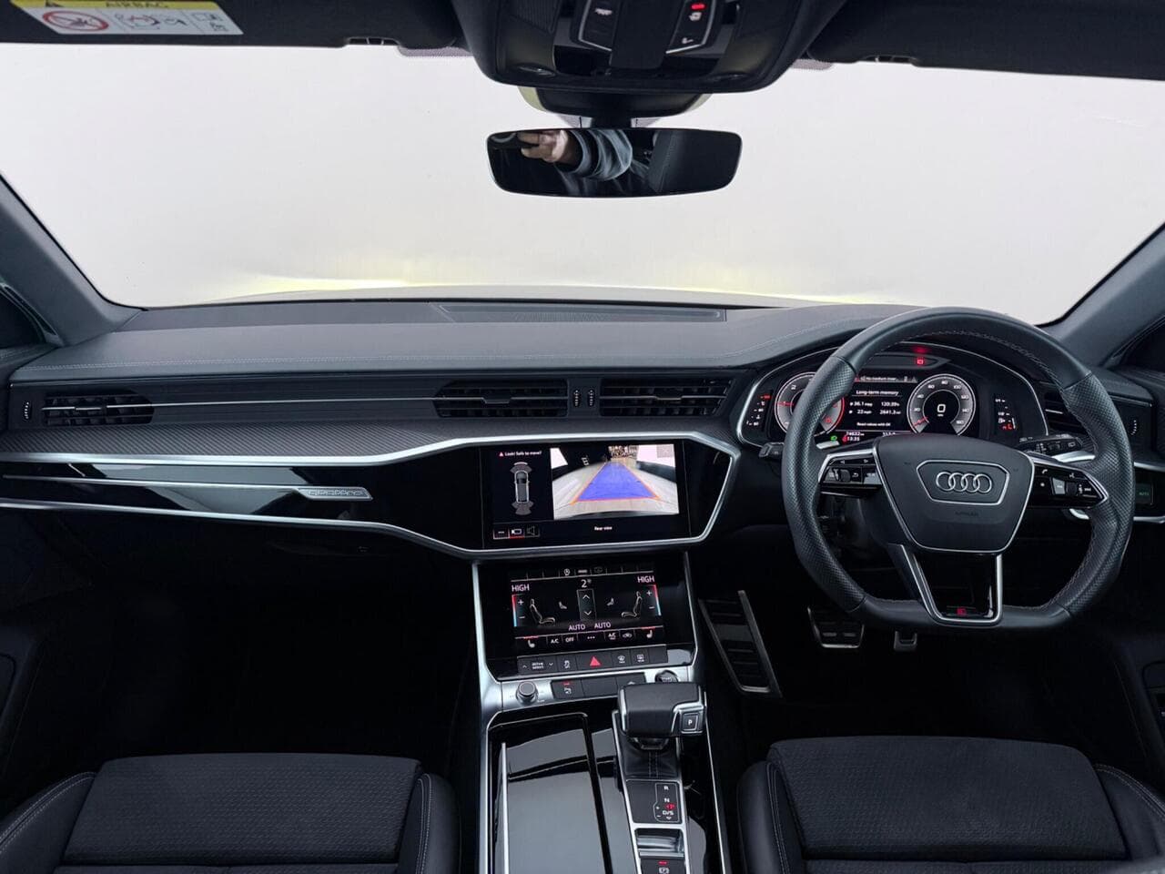 Audi A6 Avant thumbnail Interior Front