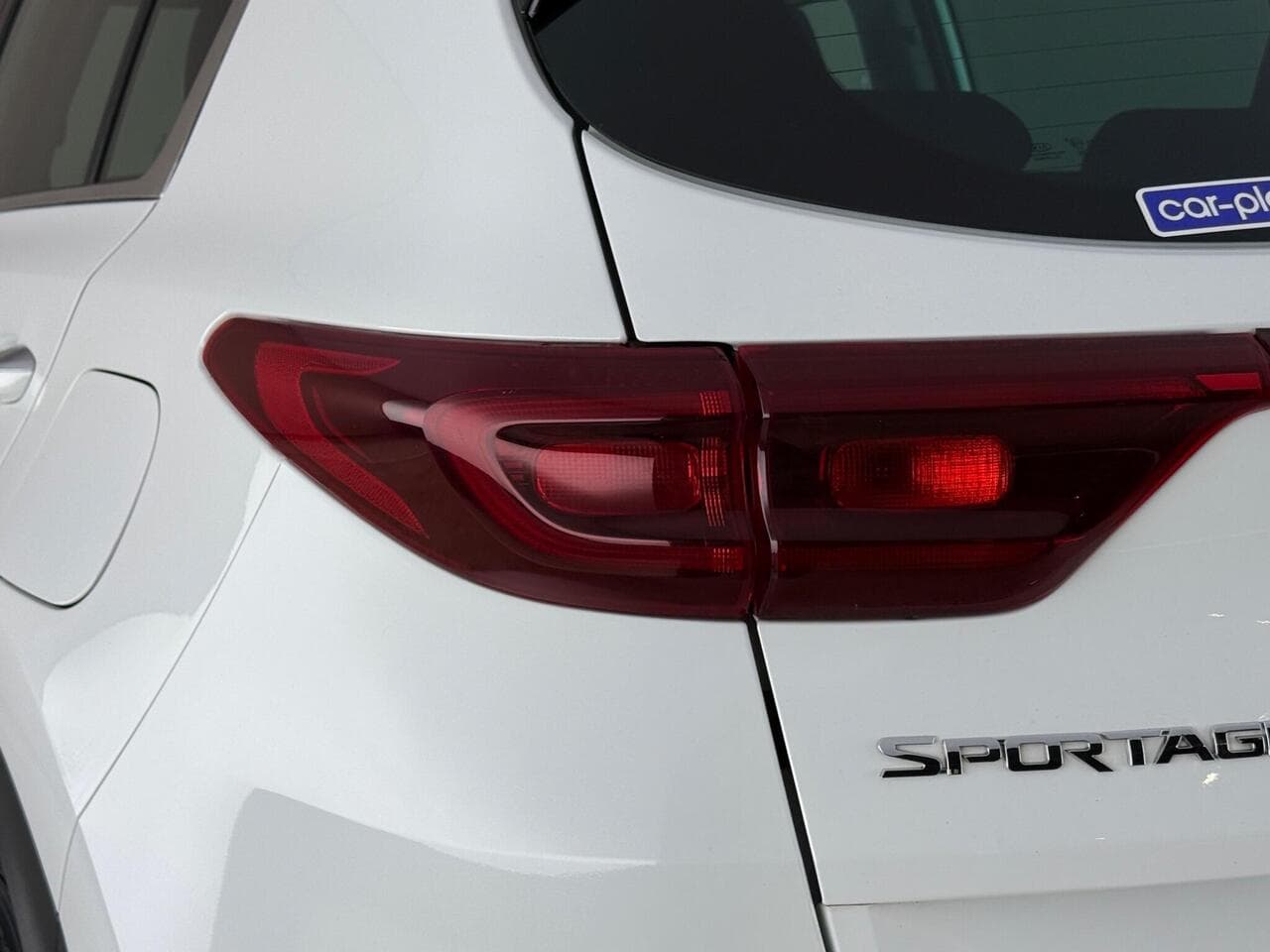 Kia Sportage thumbnail Lights Rear