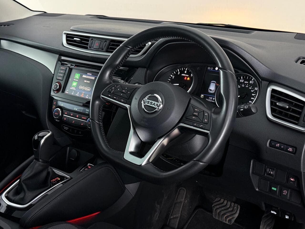 Nissan Qashqai thumbnail Steering Wheel