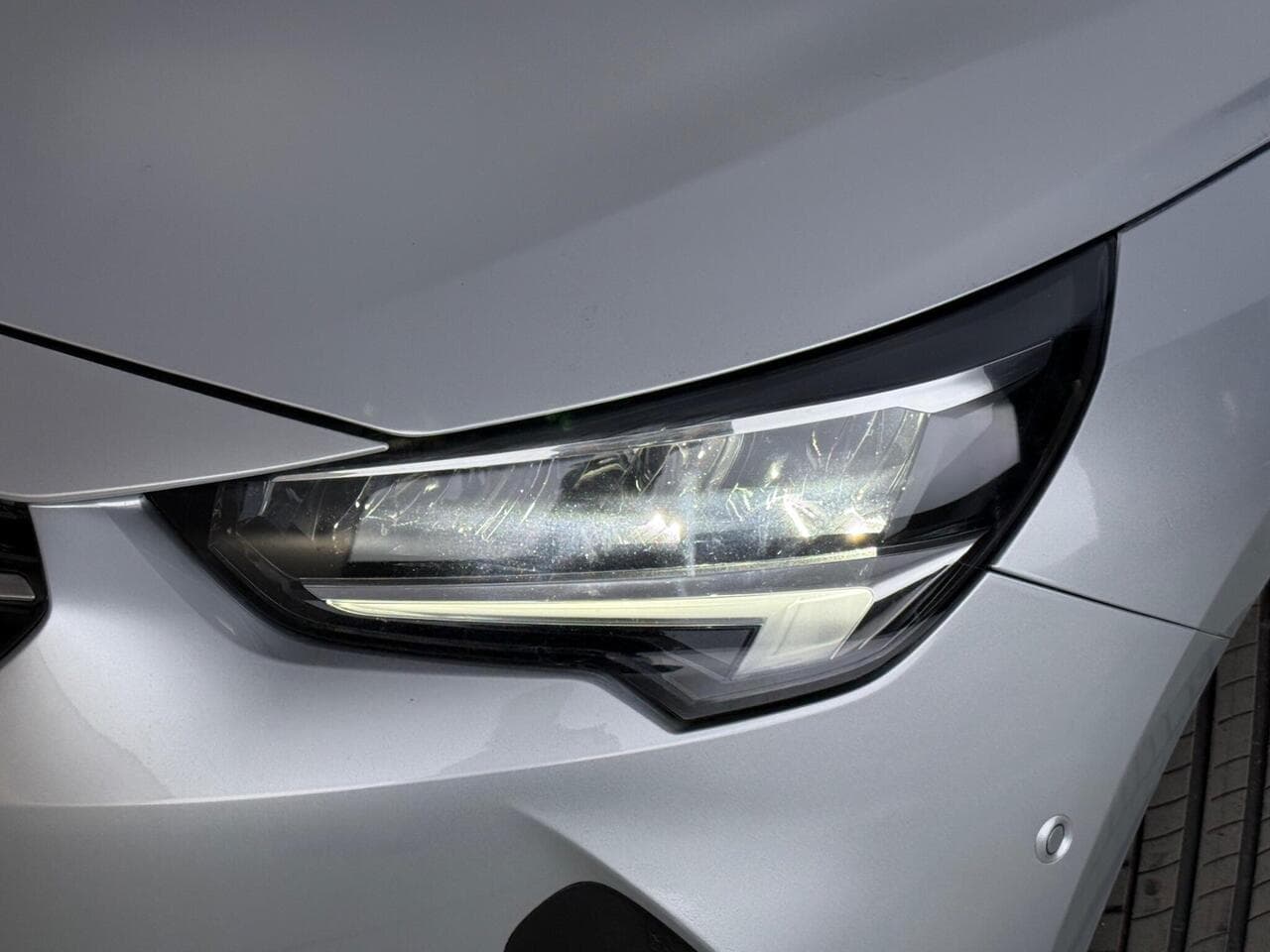 Vauxhall Corsa thumbnail Lights Front