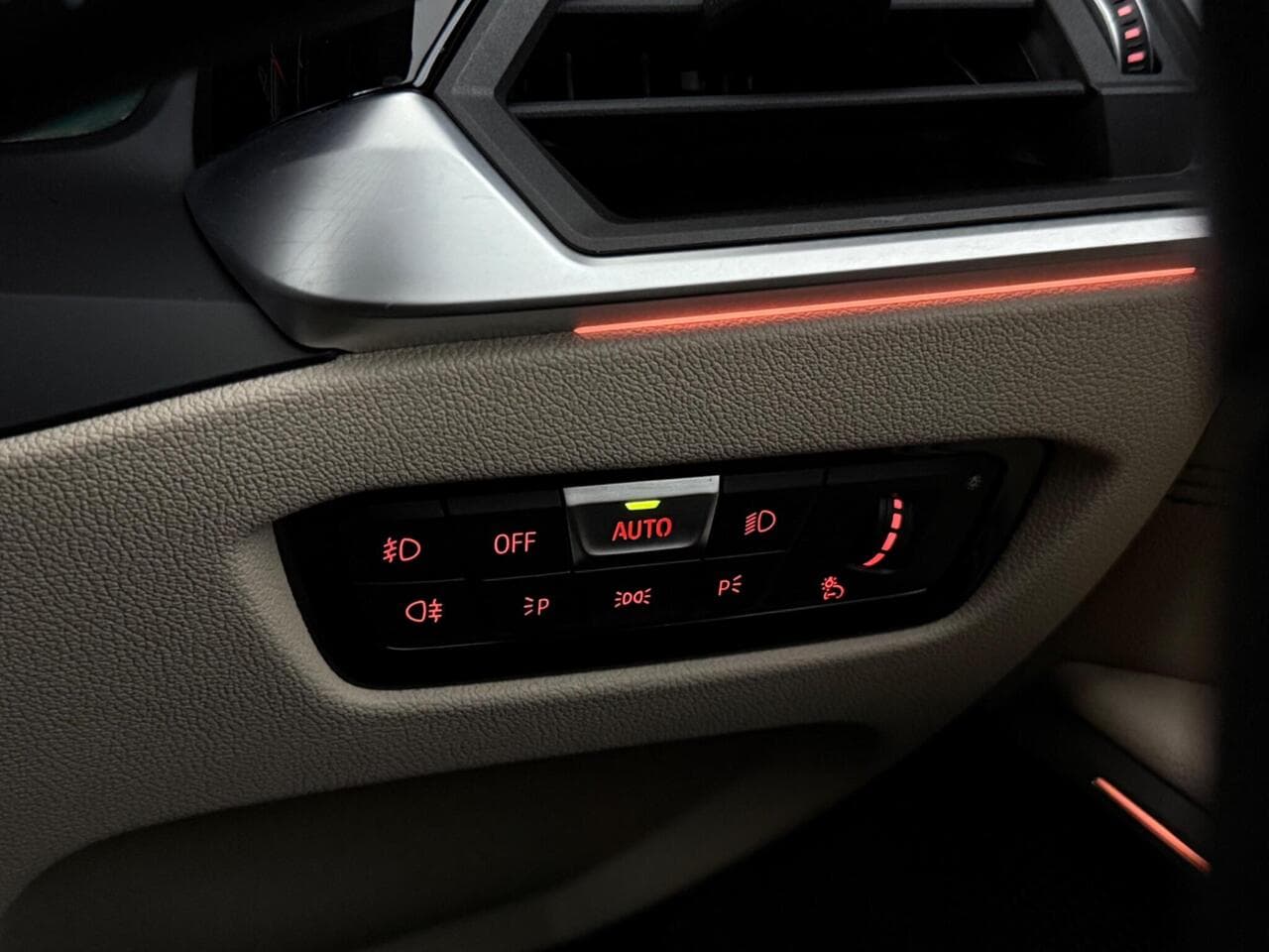 BMW 3 Series thumbnail Misc Controls