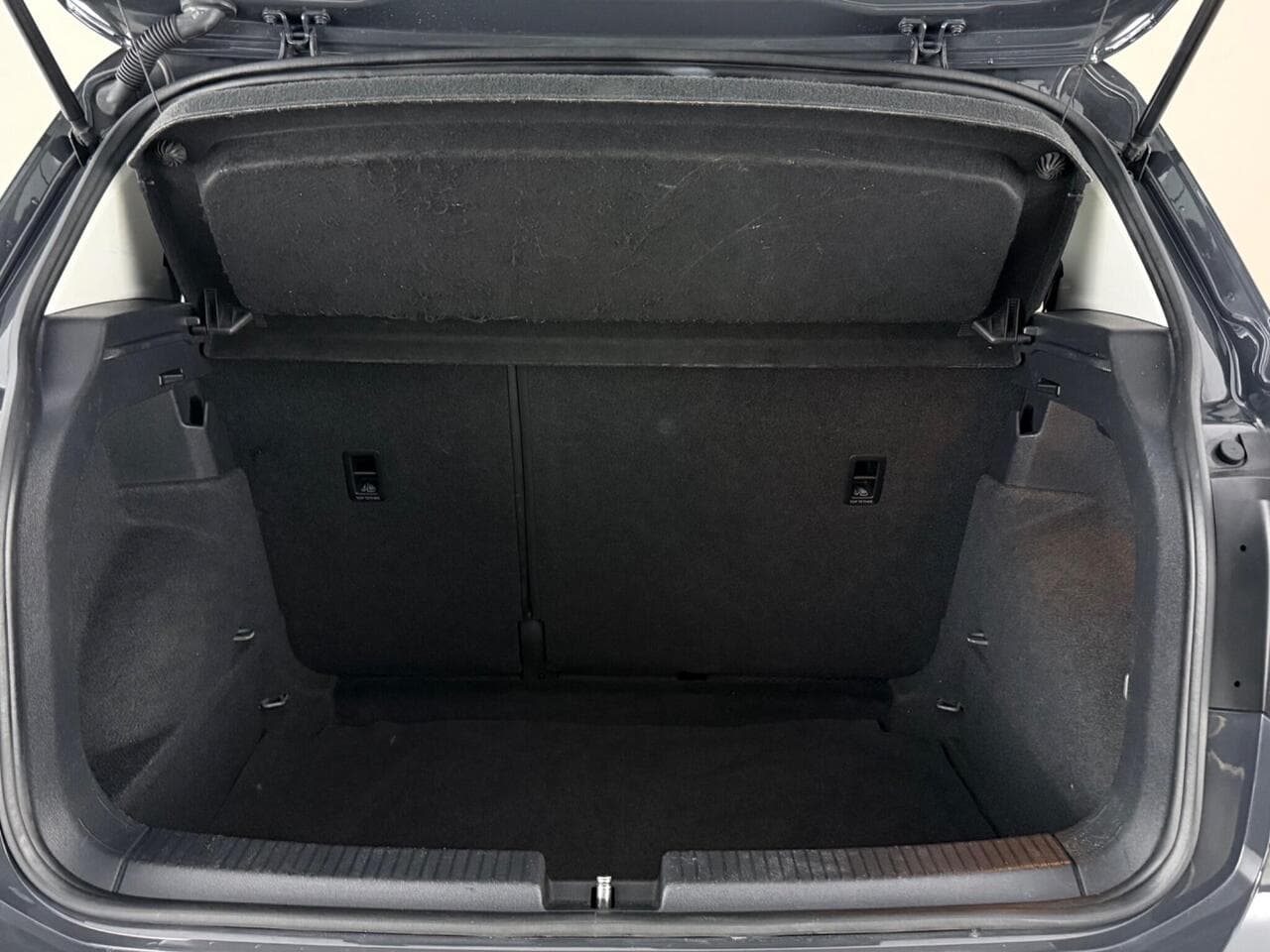 Volkswagen T-Cross thumbnail Boot