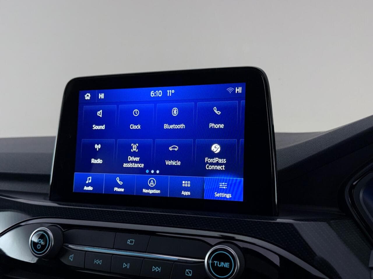 Ford Kuga thumbnail Infotainment System