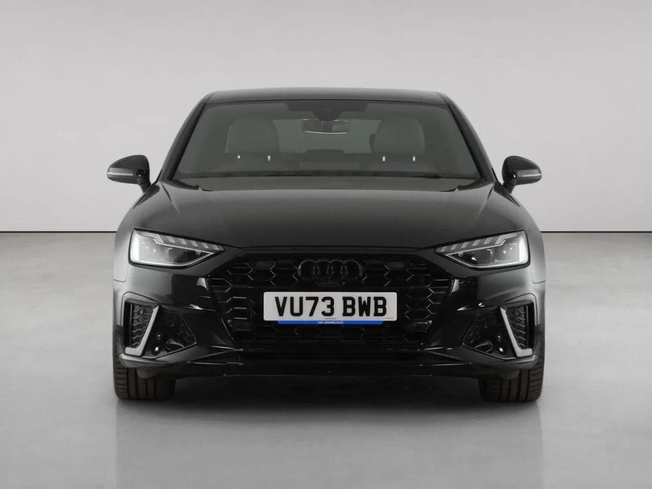 Audi A4 thumbnail Front