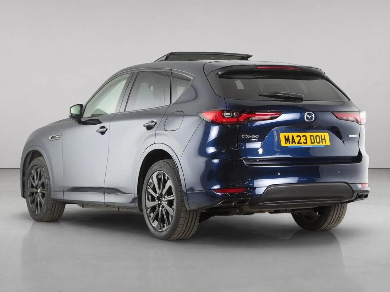 Mazda CX-60 thumbnail Rear Left