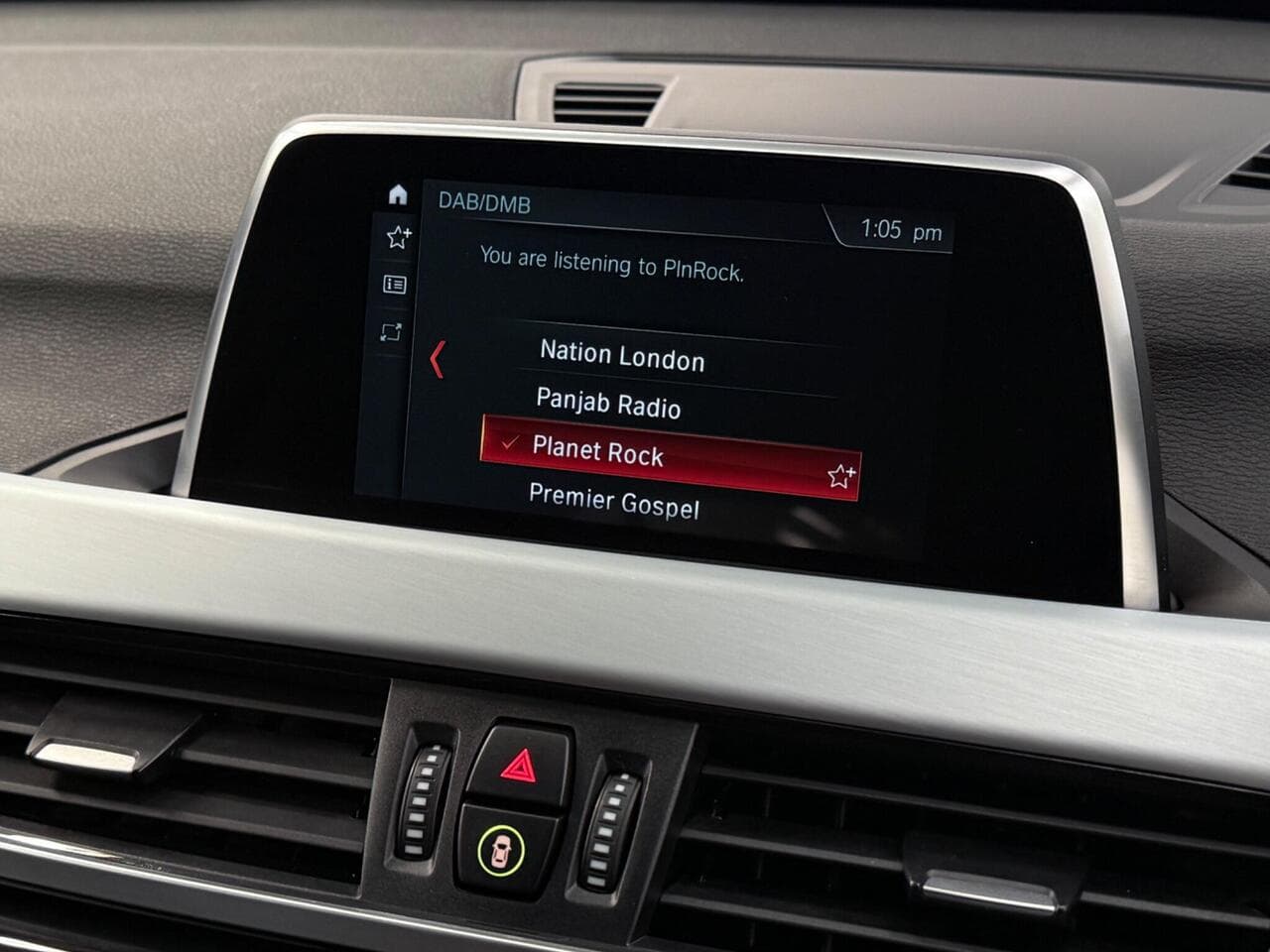 BMW X1 thumbnail Infotainment System