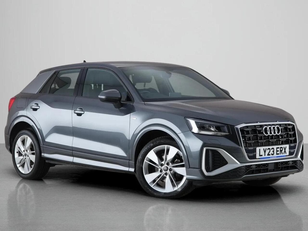 Audi Q2 - Audi Q2 1.5 TFSI CoD 35 S line S Tronic Euro 6 (s/s) 5dr