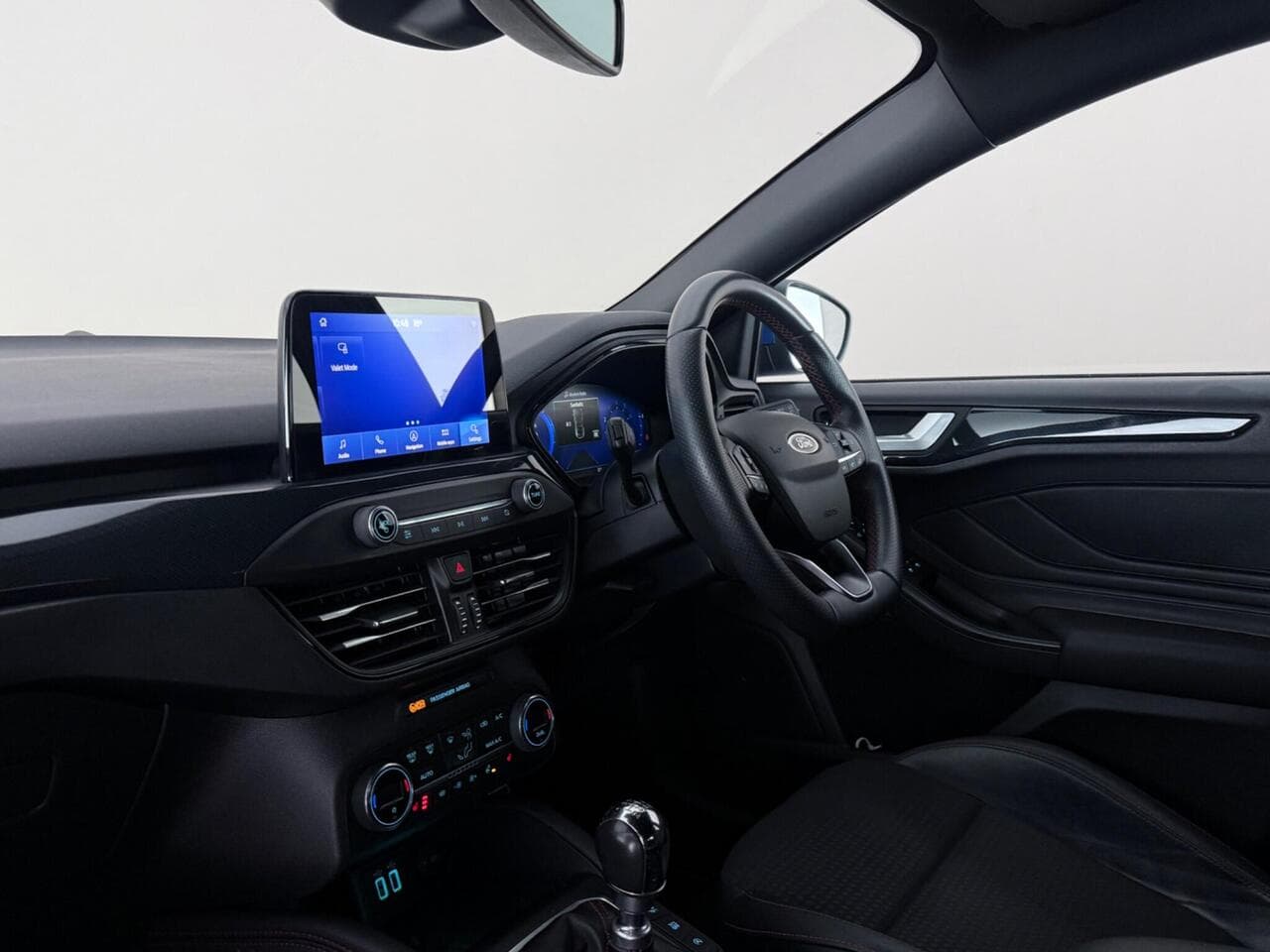 Ford Focus thumbnail Interior Front