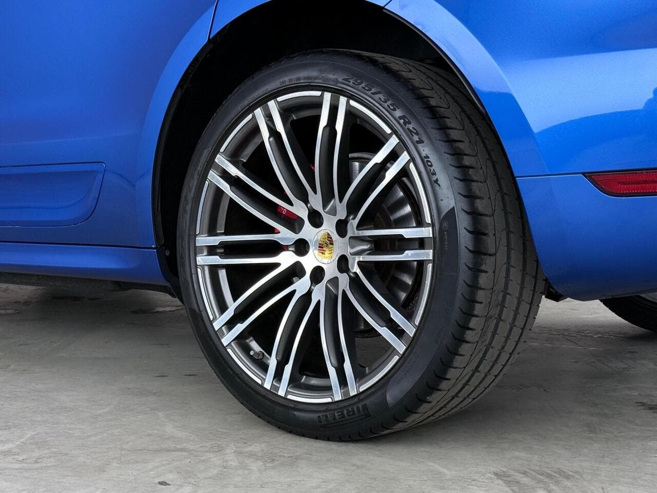 Porsche Macan thumbnail Wheel