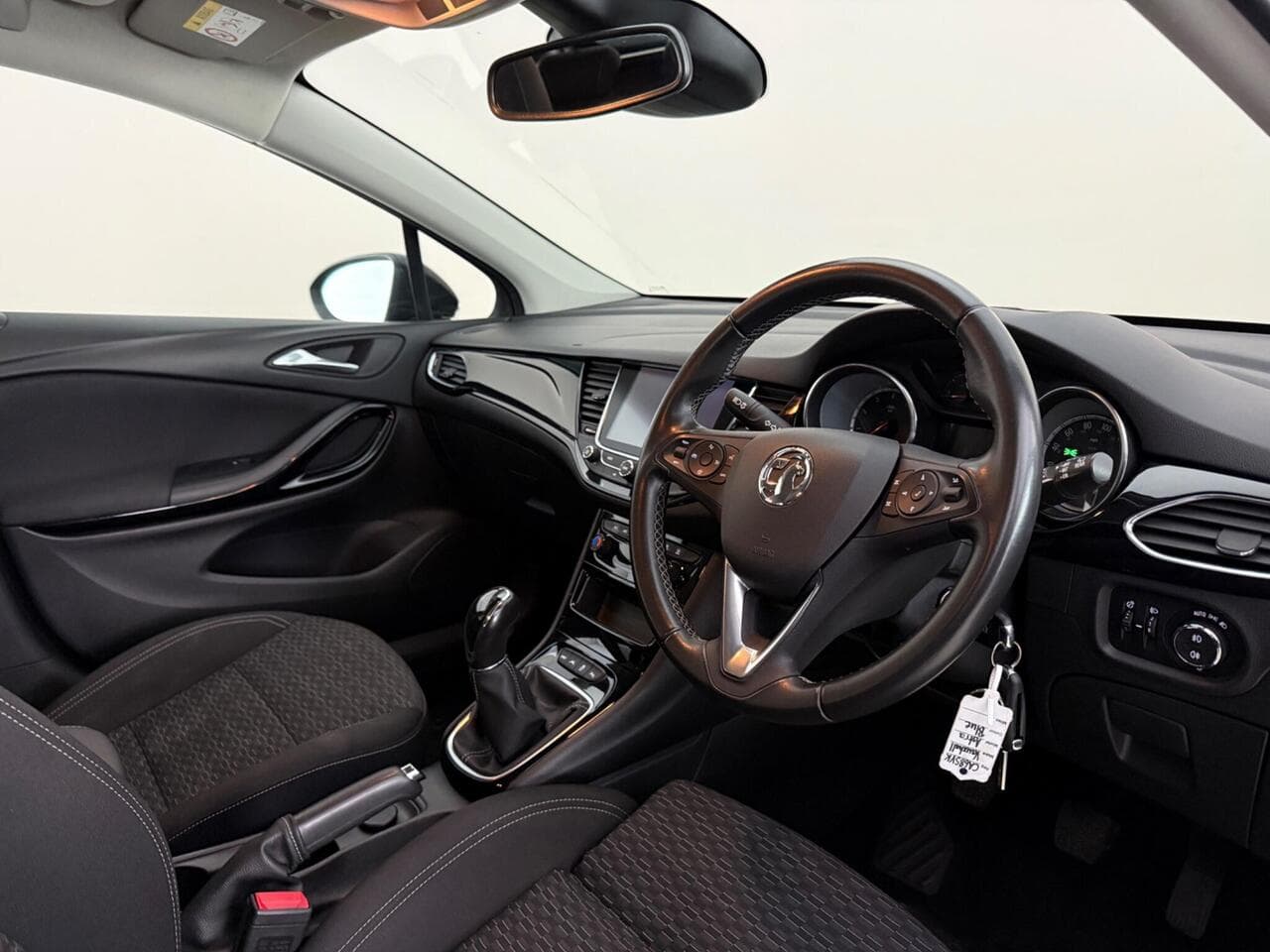 Vauxhall Astra thumbnail Interior Front