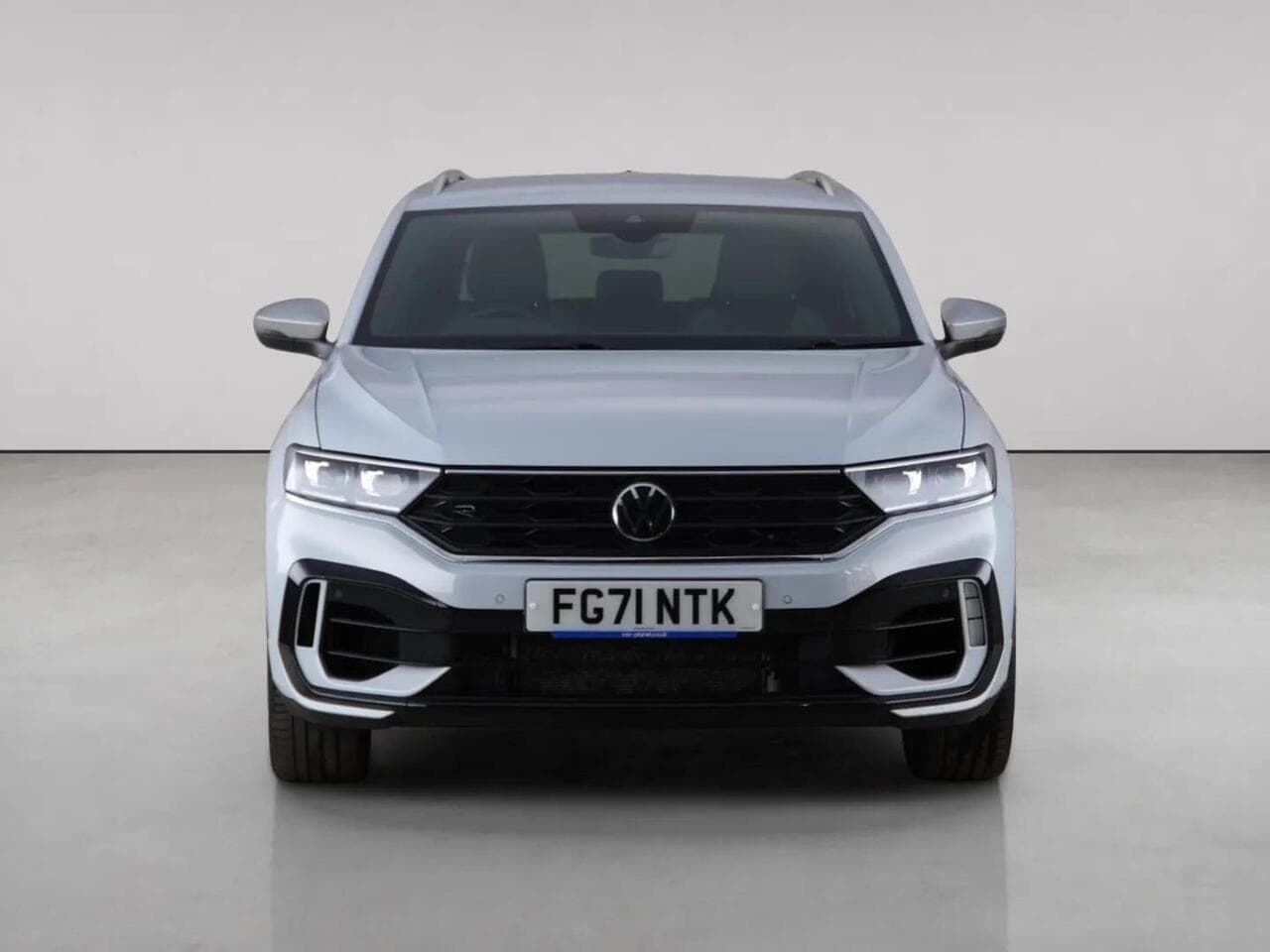 Volkswagen T-Roc thumbnail Front