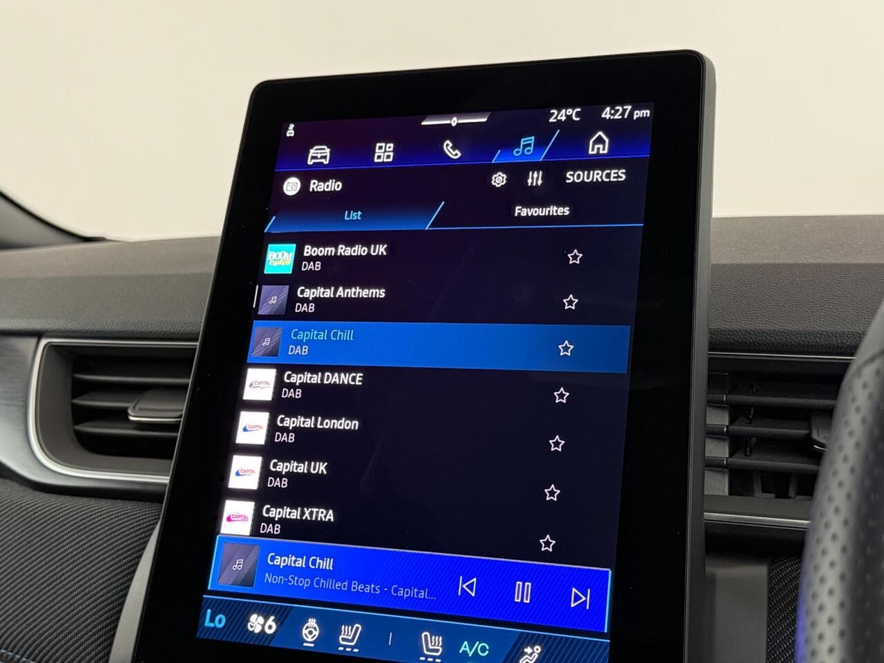 Renault Symbioz thumbnail Infotainment System
