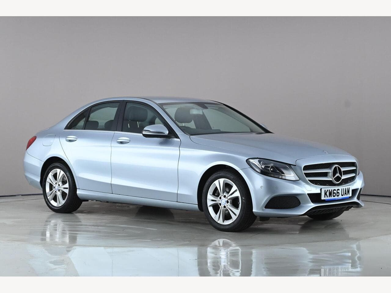 Mercedes-Benz C Class - Mercedes-Benz C Class 2.0 C200 SE Executive Edition G-Tronic+ Euro 6 (s/s) 4dr