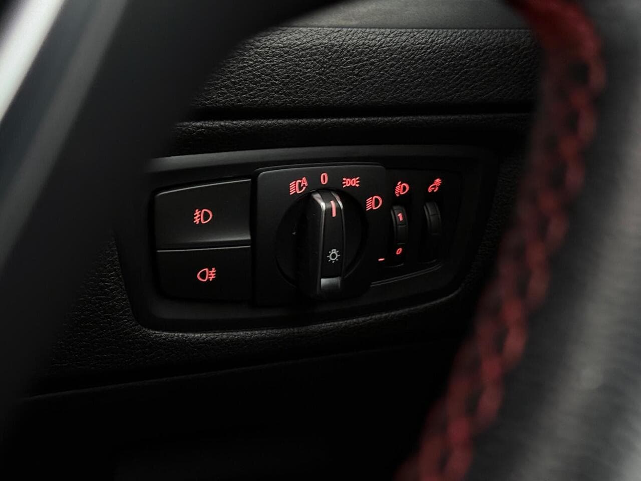 BMW 2 Series thumbnail Misc Controls