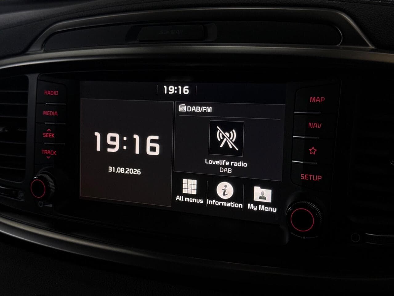 Kia Sorento thumbnail Driver Instruments