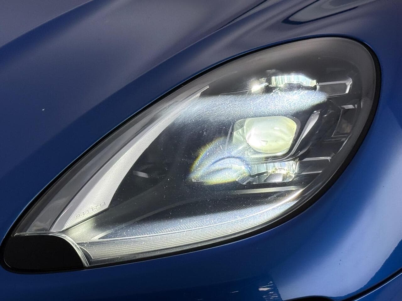 Porsche Macan thumbnail Lights Front