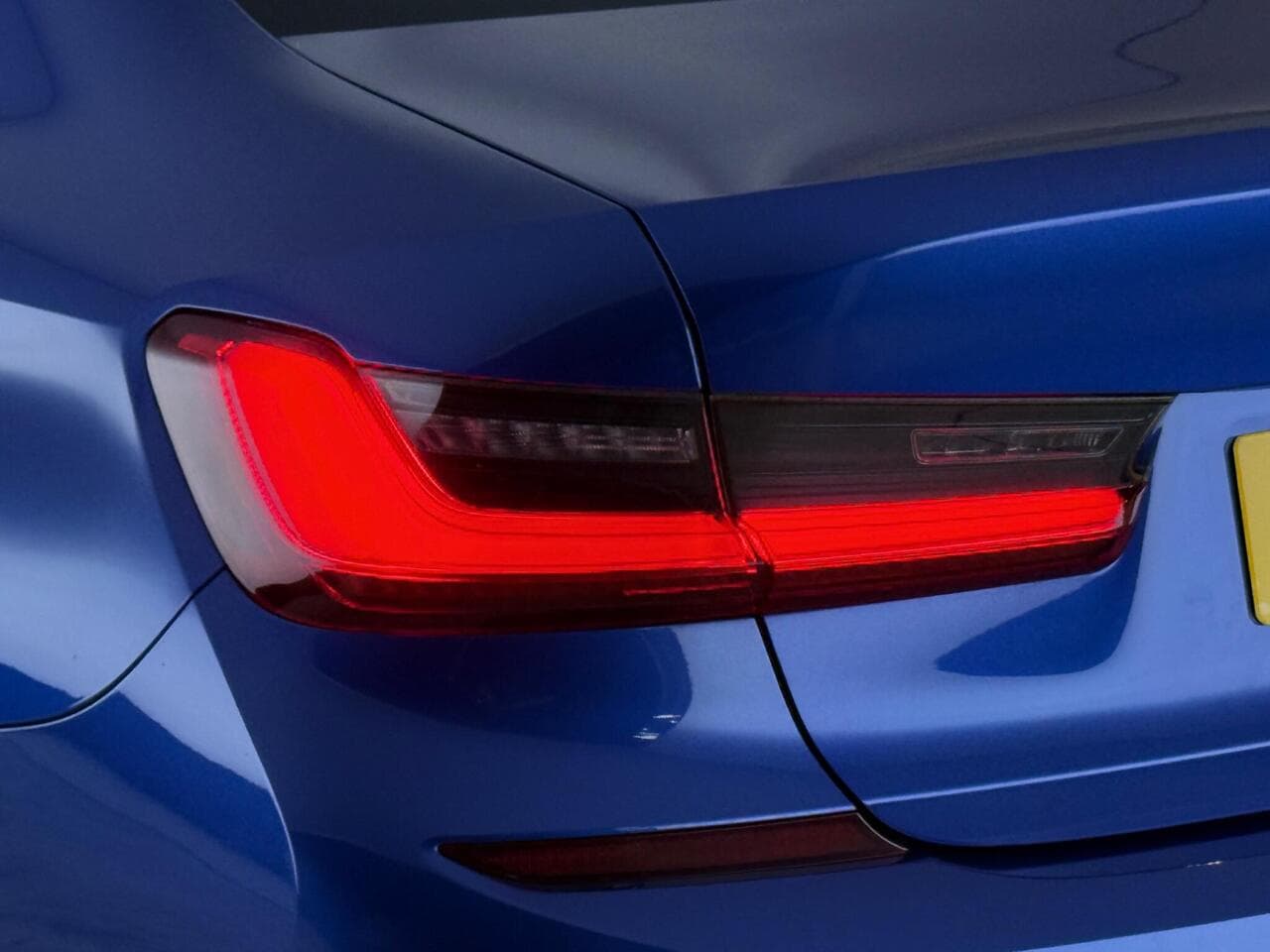 BMW 3 Series thumbnail Lights Rear