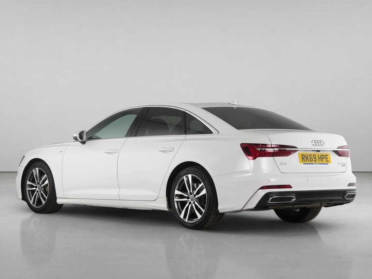 Audi A6 Saloon thumbnail Rear Left
