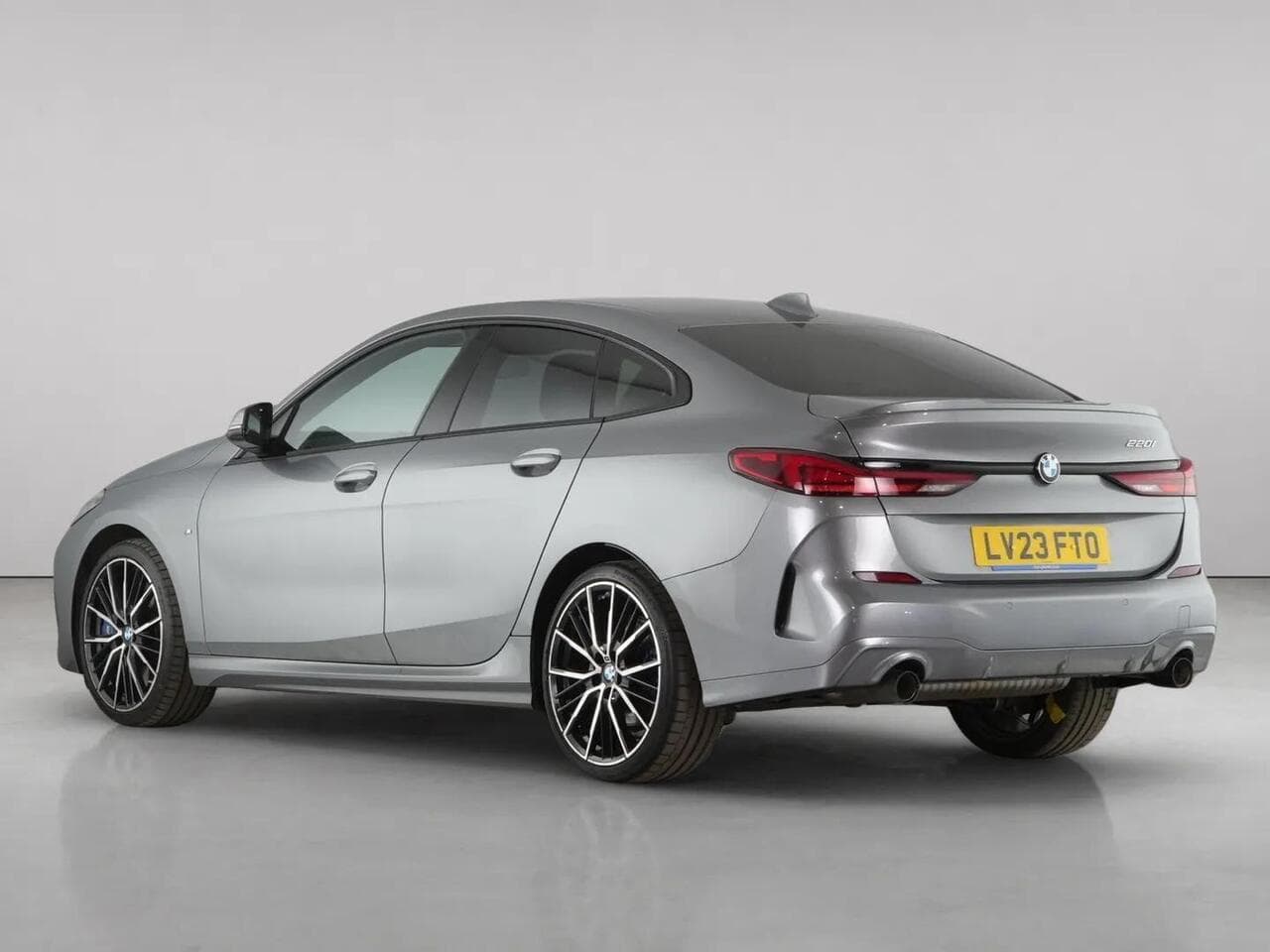 BMW 2 Series Gran Coupe thumbnail Rear Left