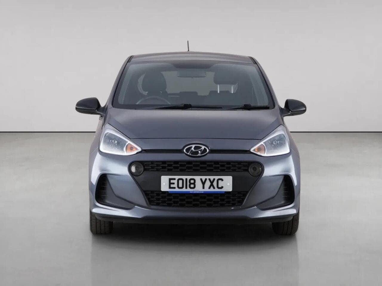 Hyundai i10 thumbnail Front