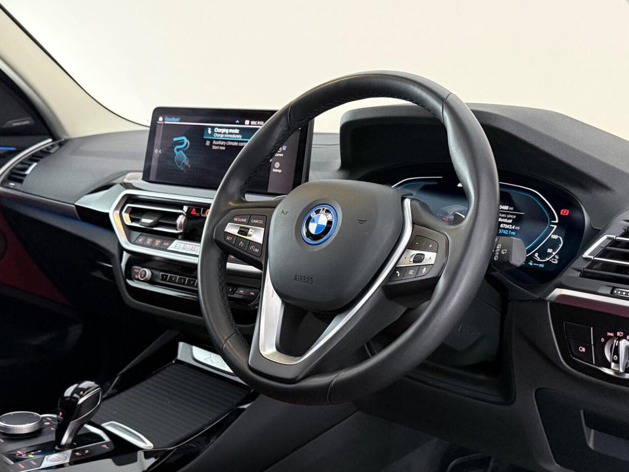 BMW X3 thumbnail Steering Wheel