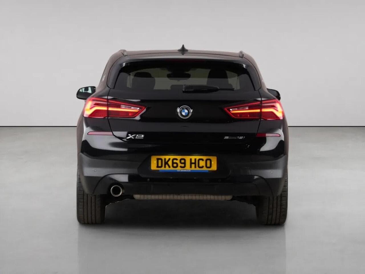 BMW X2 thumbnail Rear