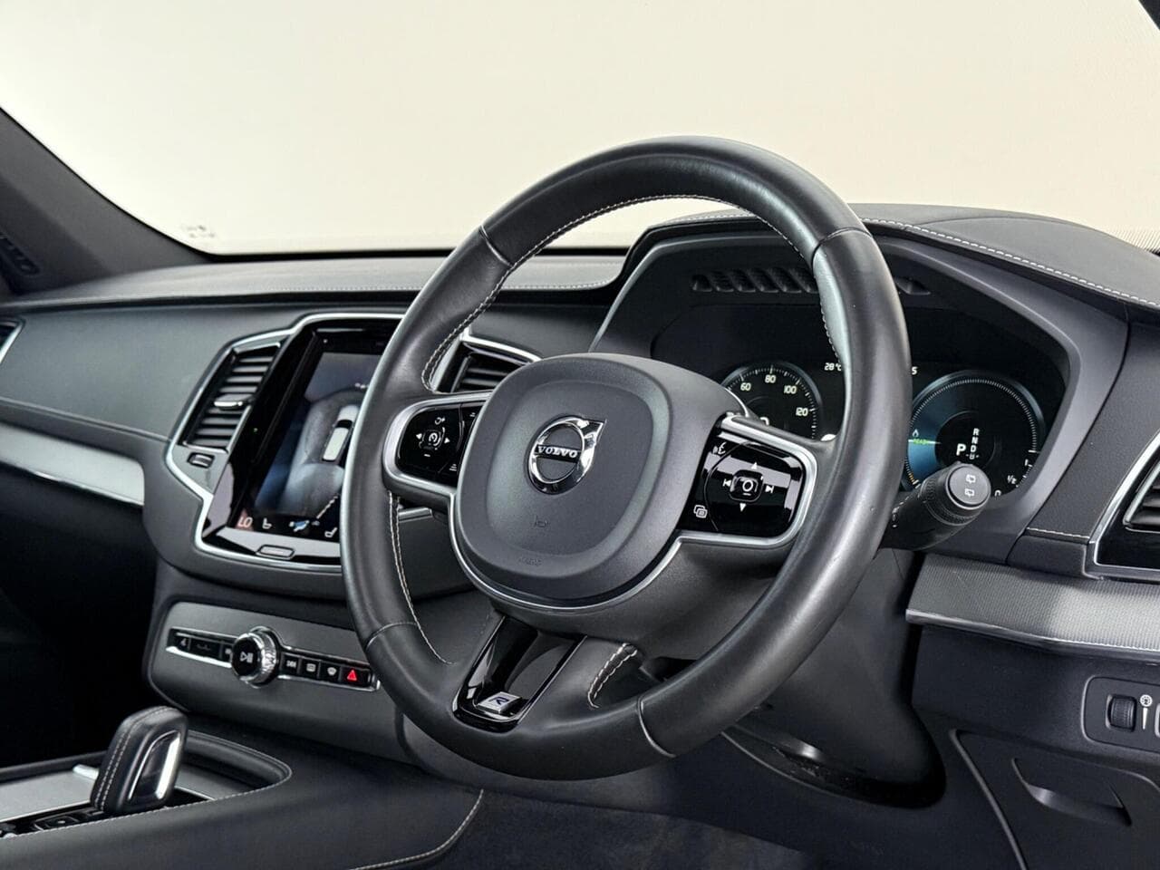 Volvo XC90 thumbnail Steering Wheel