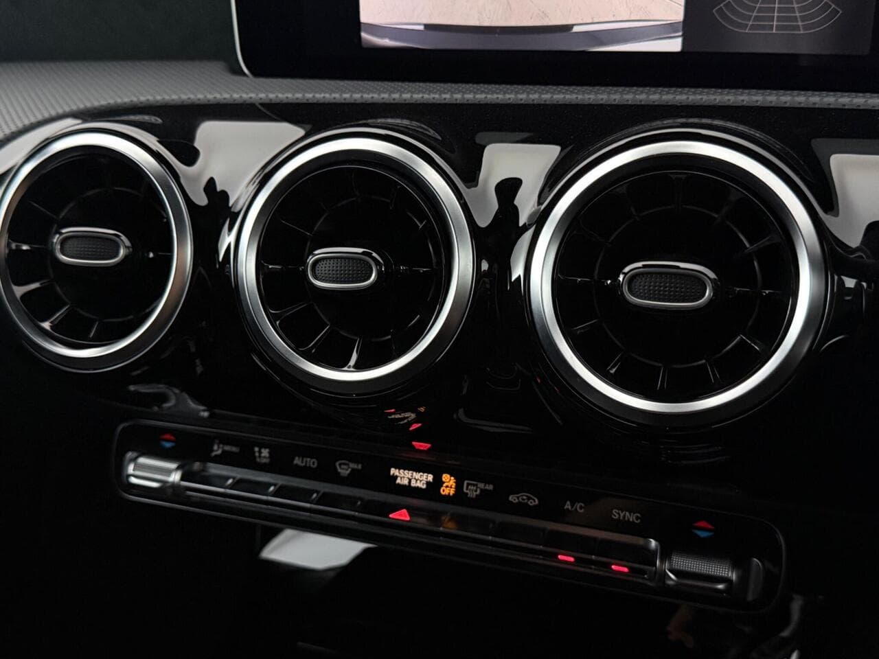 Mercedes-Benz A Class thumbnail Interior Front