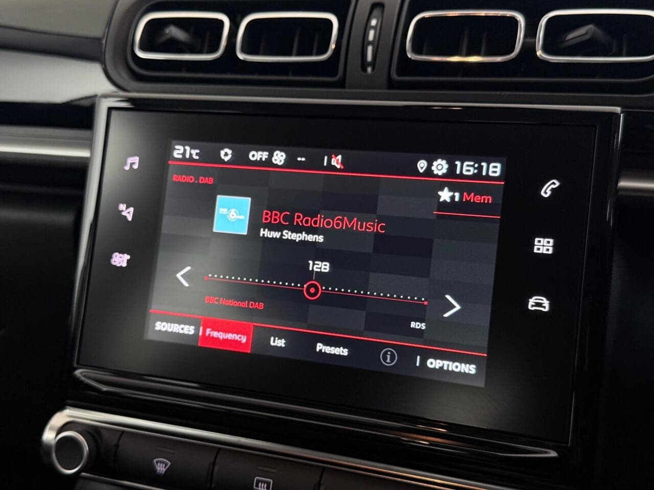 Citroen C3 thumbnail Infotainment System