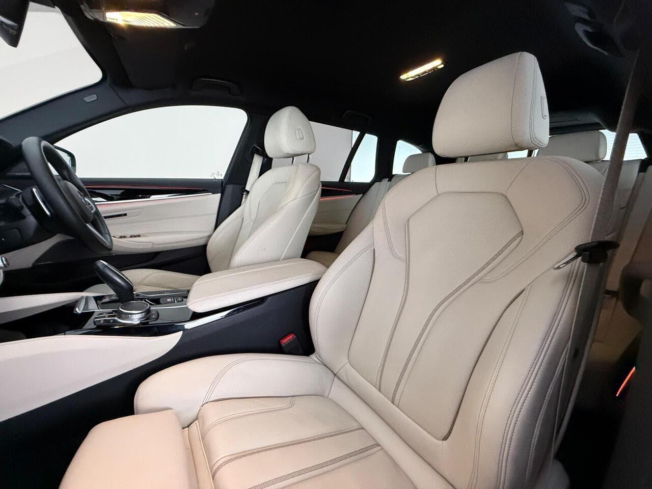 BMW 5 Series thumbnail Seat Front Passenger