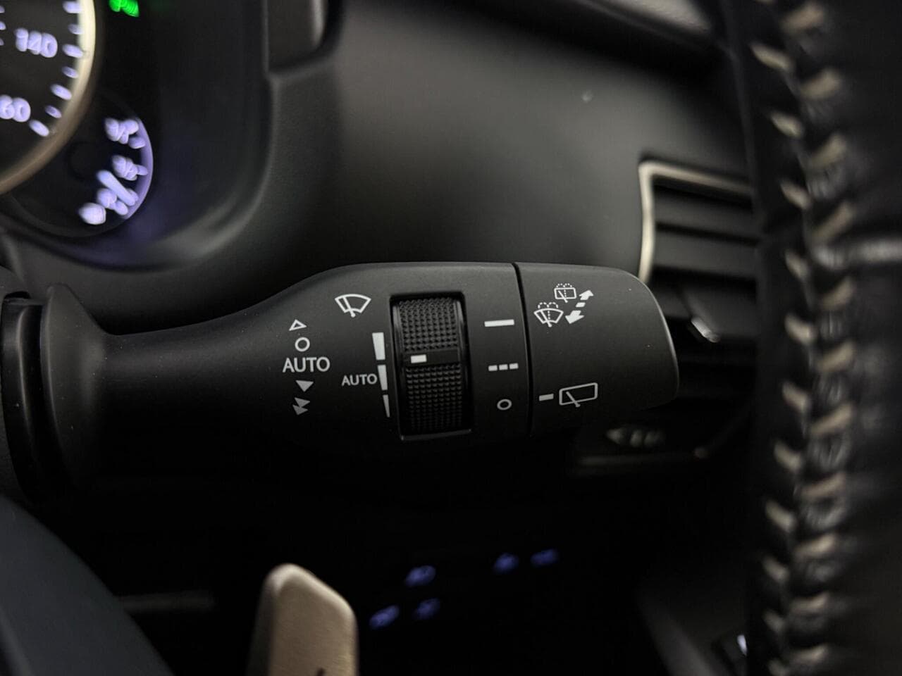 Lexus NX thumbnail Misc Controls