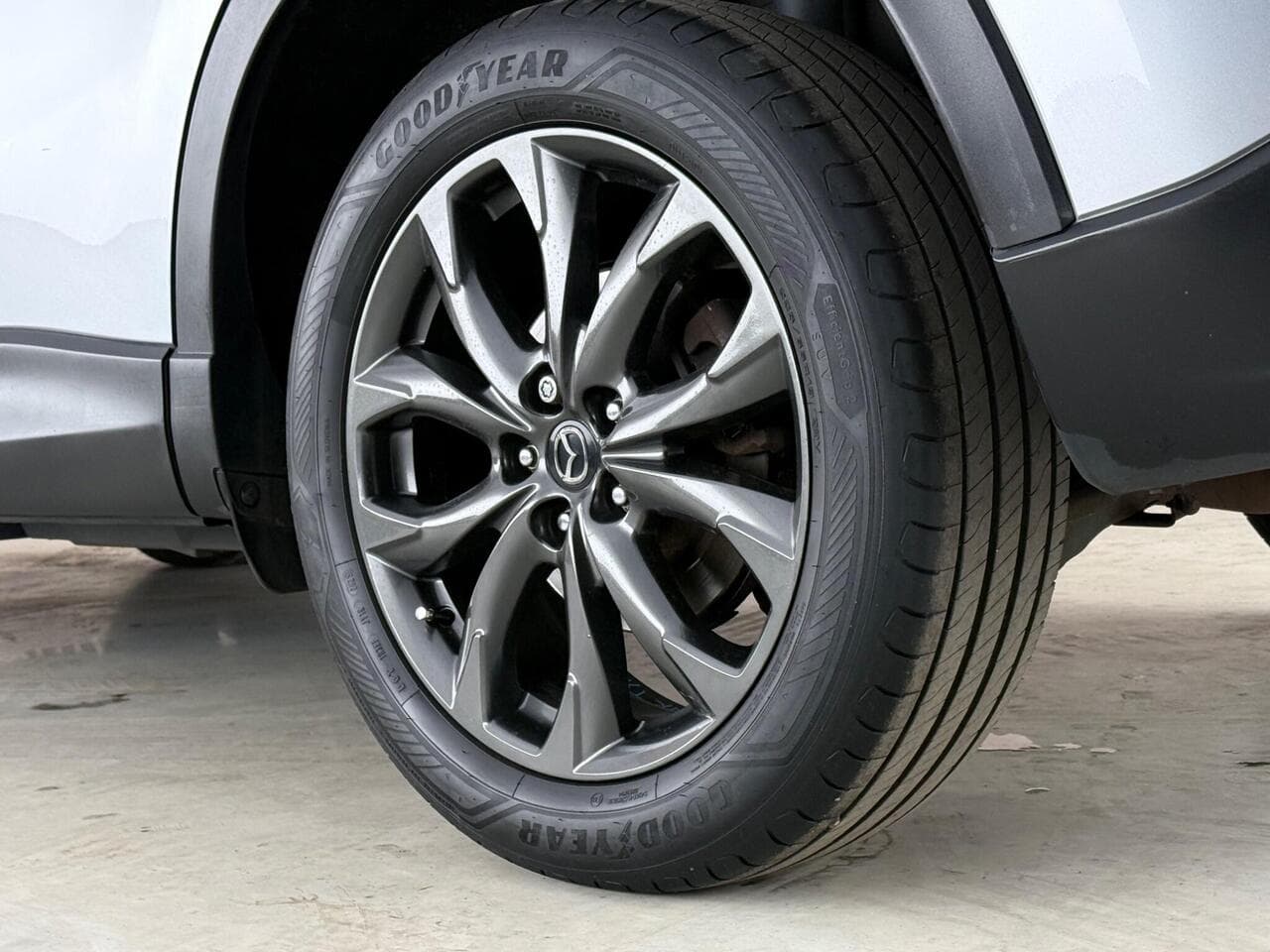 Mazda CX-5 thumbnail Wheel