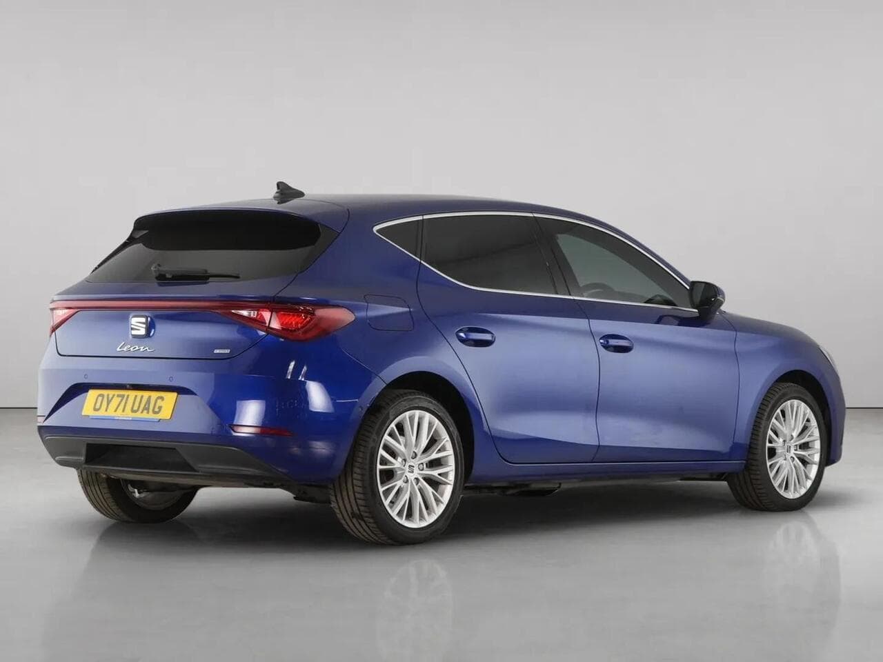 SEAT Leon thumbnail Rear Right