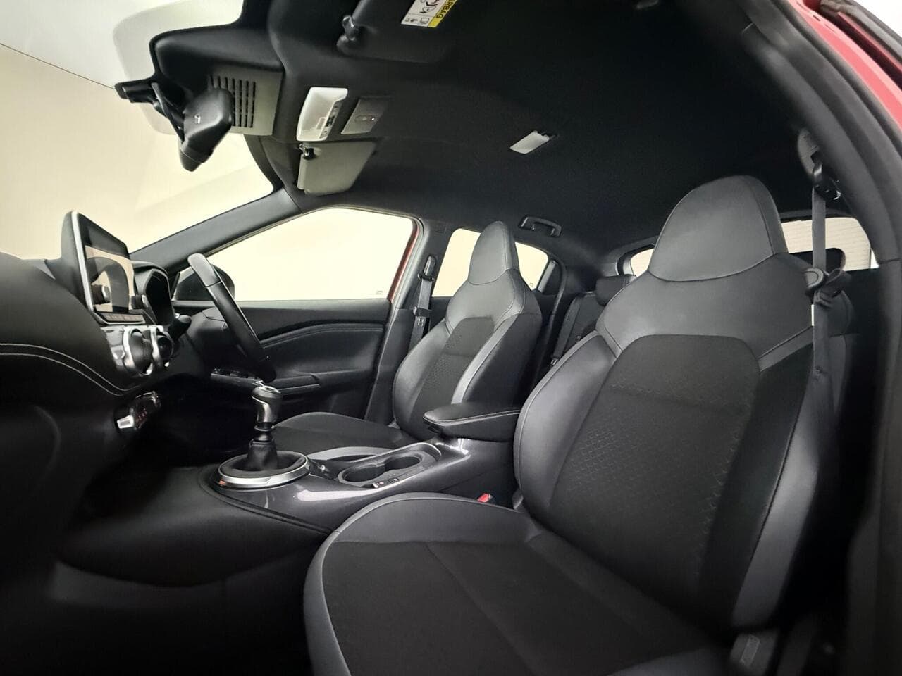 Nissan Juke thumbnail Seat Front Passenger