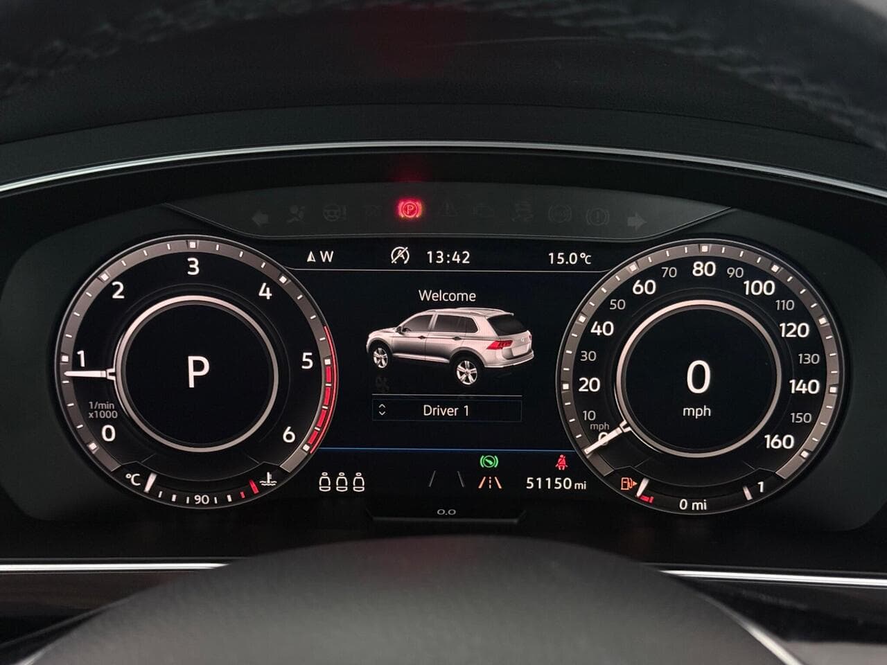 Volkswagen Tiguan thumbnail Driver Instruments