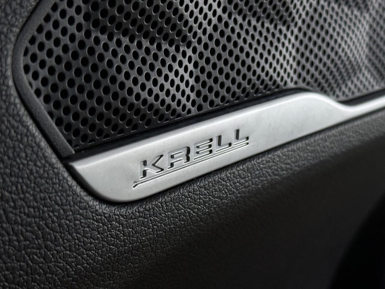 Hyundai Santa Fe thumbnail Badge Exterior