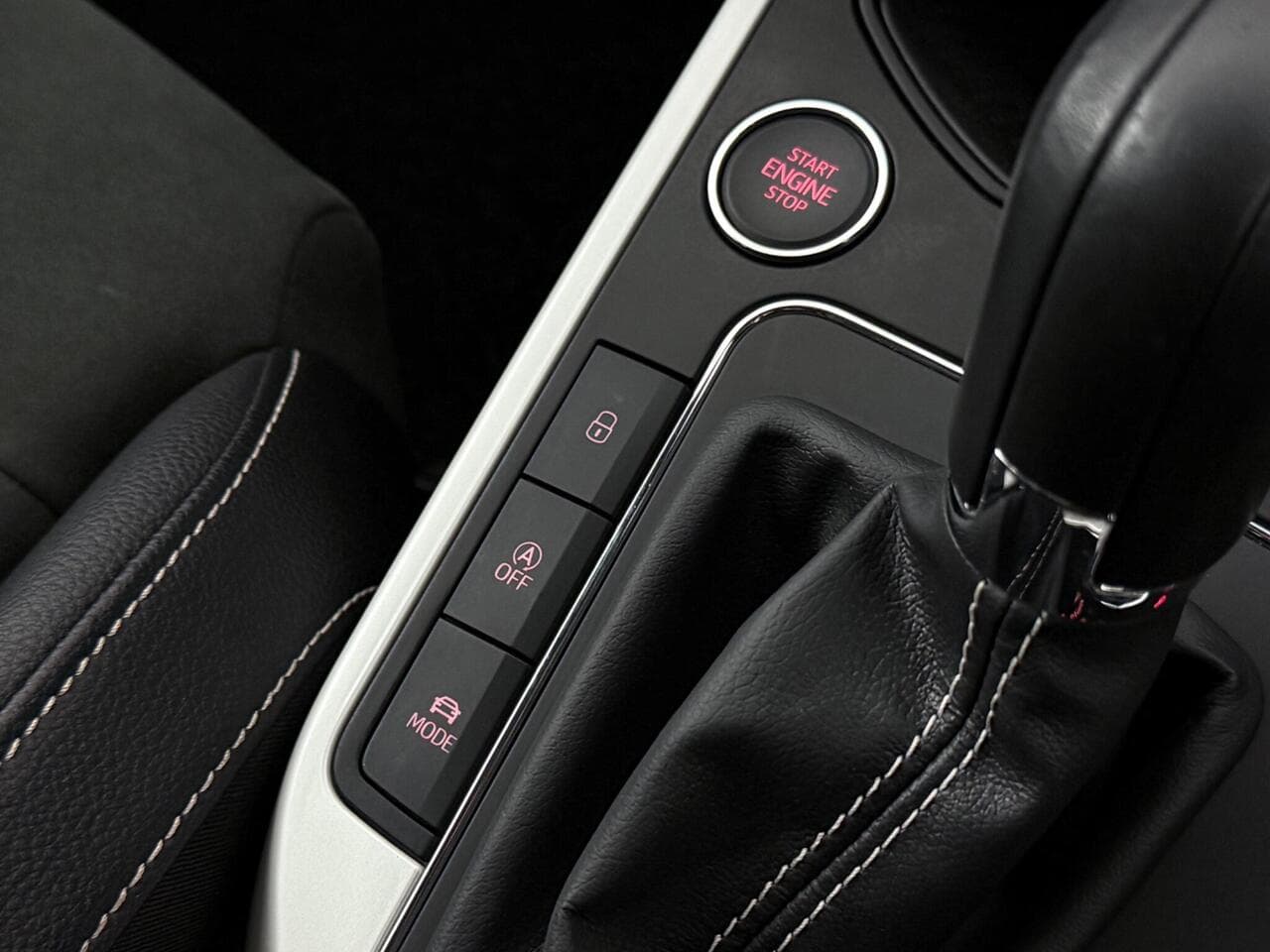 SEAT Arona thumbnail Misc Controls