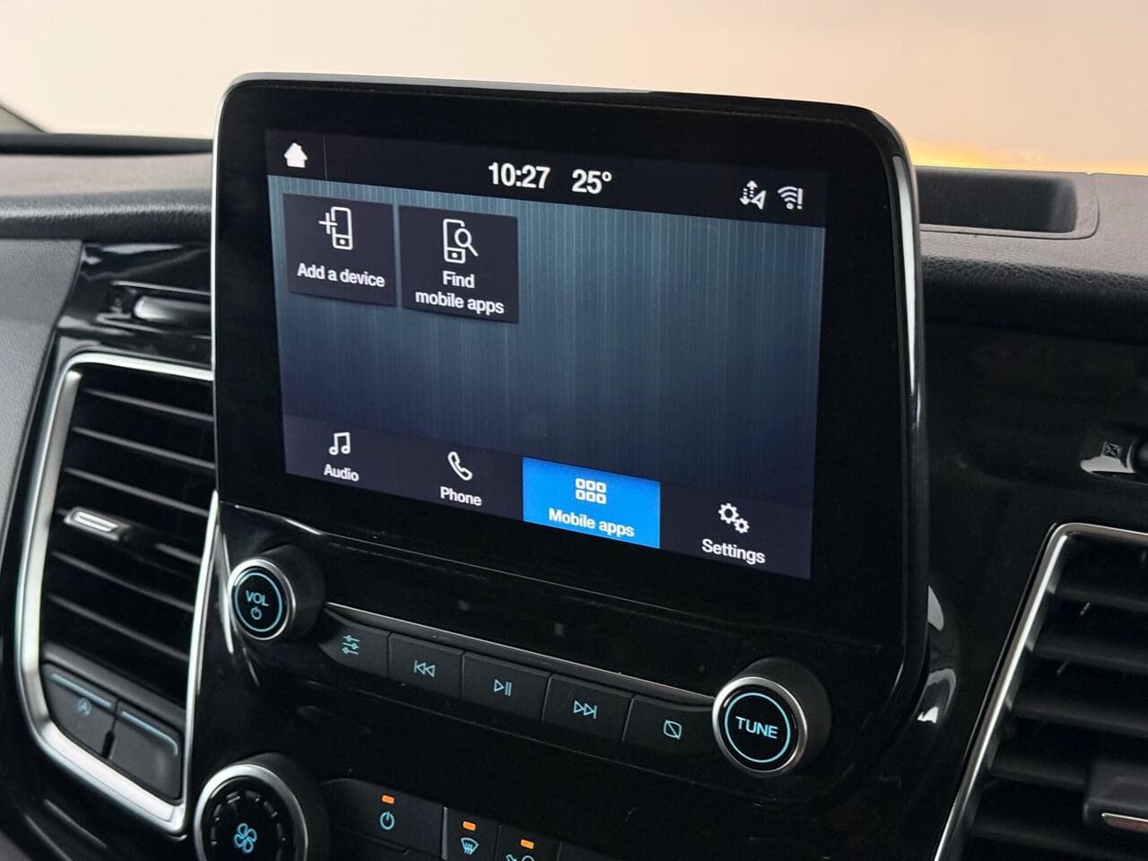 Ford Transit Custom thumbnail Infotainment System