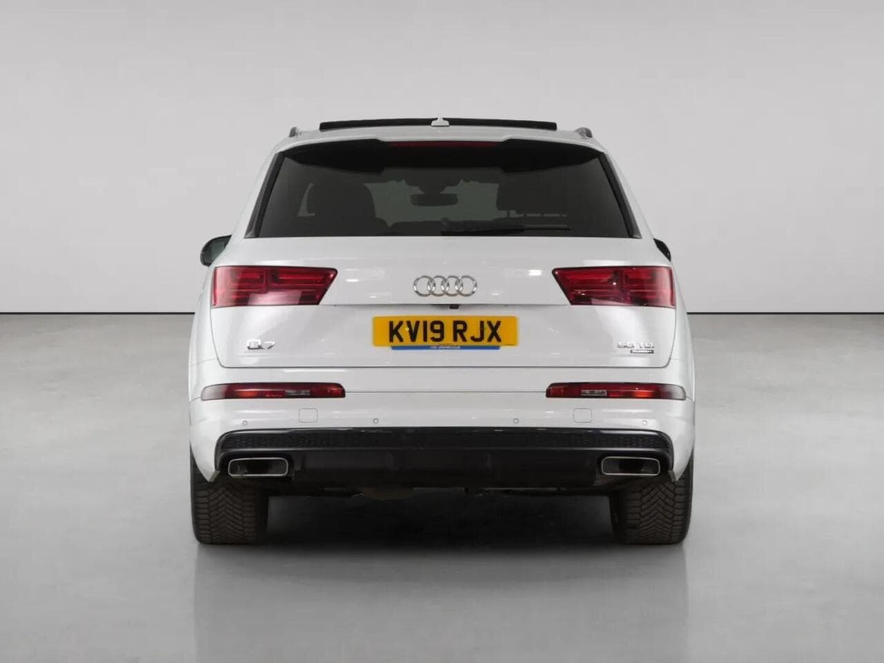 Audi Q7 thumbnail Rear