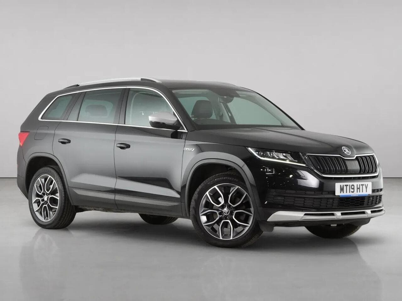 Skoda Kodiaq - Skoda Kodiaq 2.0 TDI Scout SUV 5dr Diesel DSG 4WD Euro 6 (s/s) (7 Seat) (150 ps)