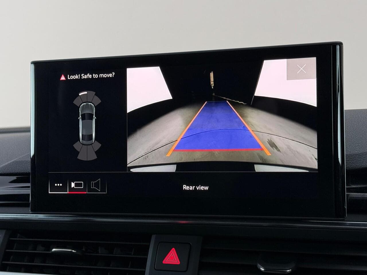 Audi A5 thumbnail Infotainment System