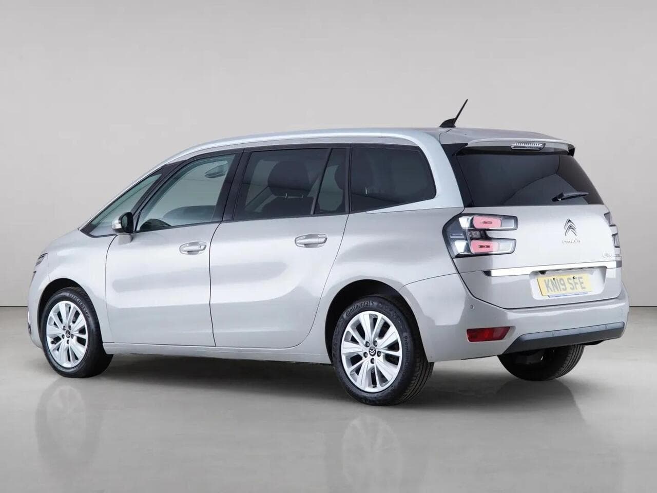 Citroen Grand C4 SpaceTourer thumbnail Rear Left