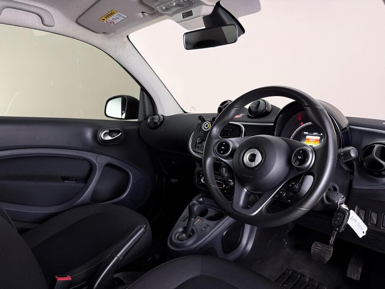 Smart fortwo thumbnail Interior Front