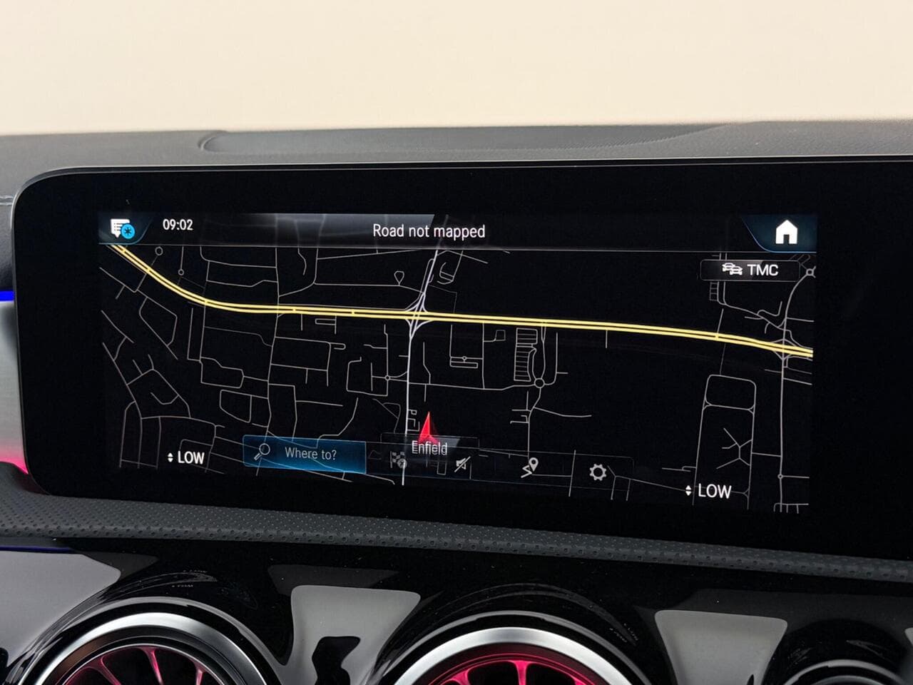 Mercedes-Benz CLA thumbnail Infotainment System