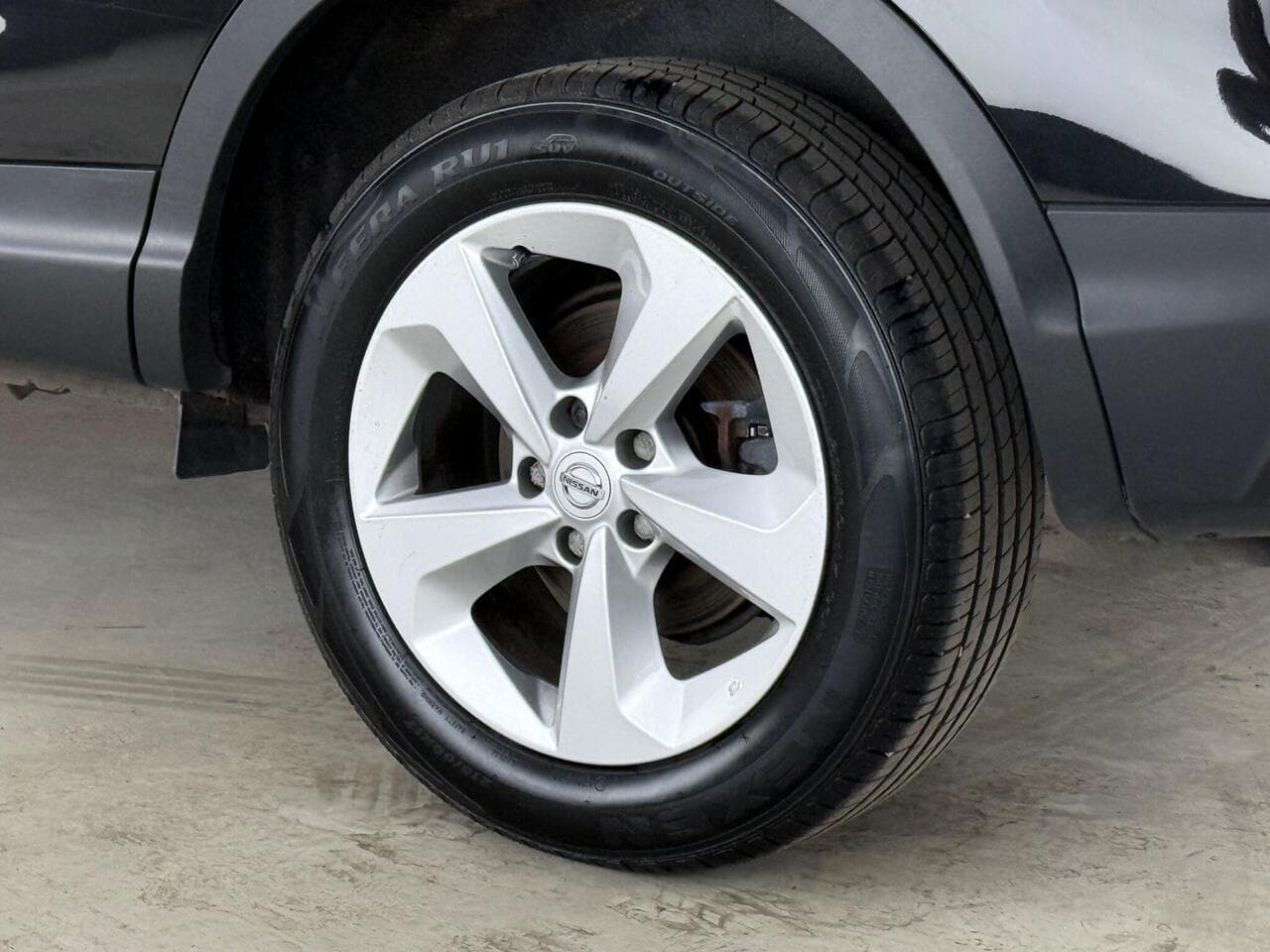 Nissan Qashqai thumbnail Wheel