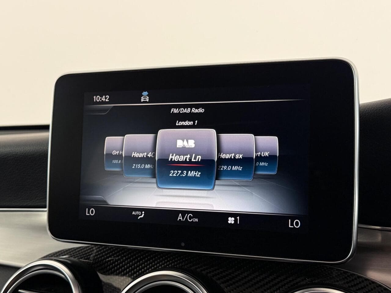 Mercedes-Benz GLC thumbnail Infotainment System