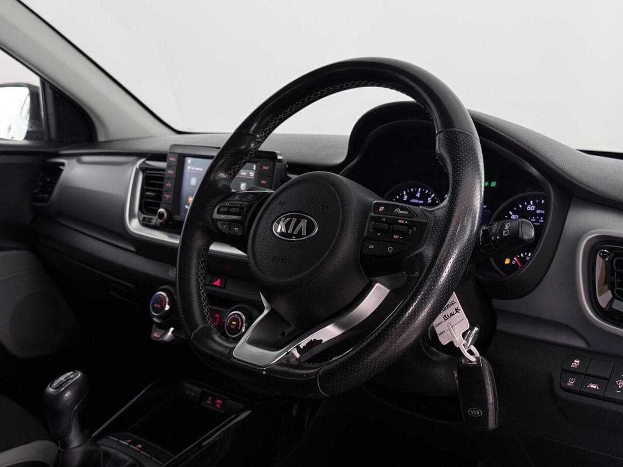 Kia Stonic thumbnail Interior Front