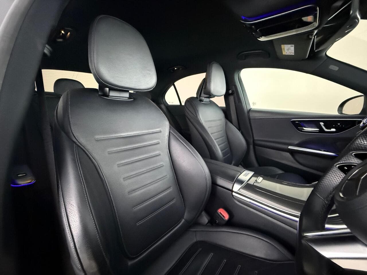 Mercedes-Benz C Class thumbnail Seat Driver