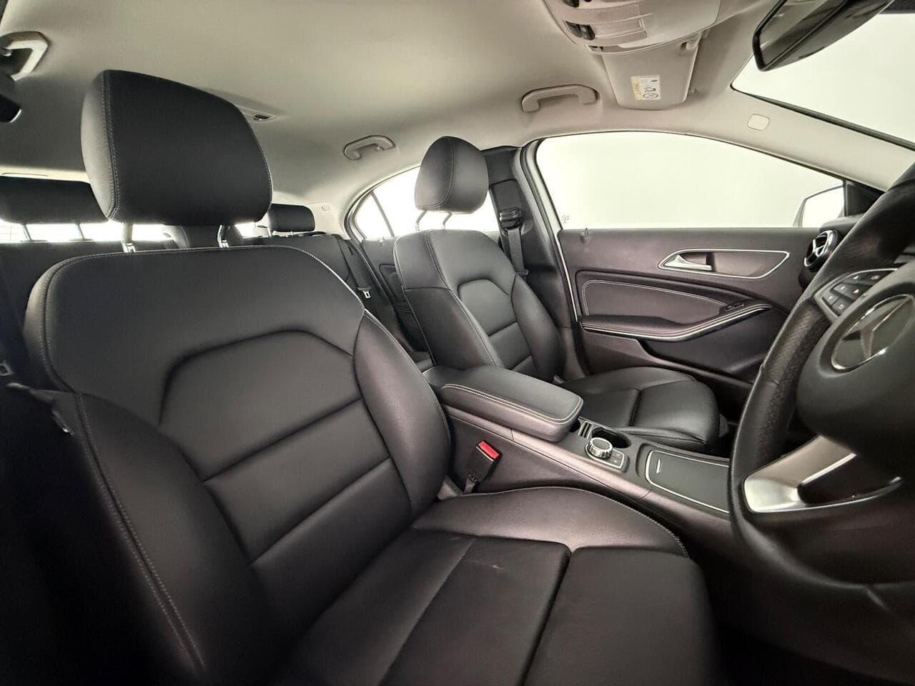 Mercedes-Benz A Class thumbnail Seat Driver